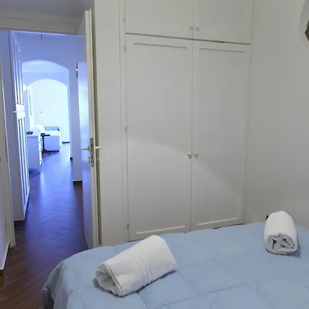 Giudecca - By Vacation Service *